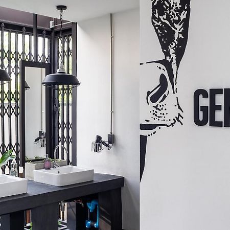 Oxotel Hotel Chiang Mai Buitenkant foto