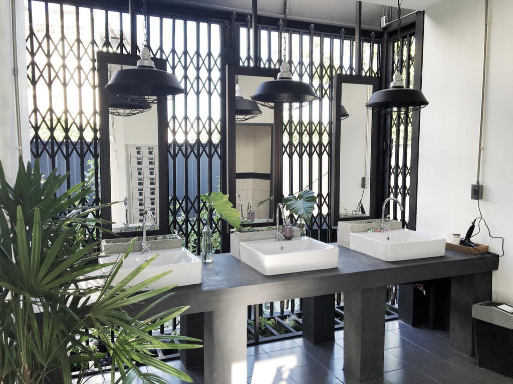 Oxotel Hotel Chiang Mai Buitenkant foto